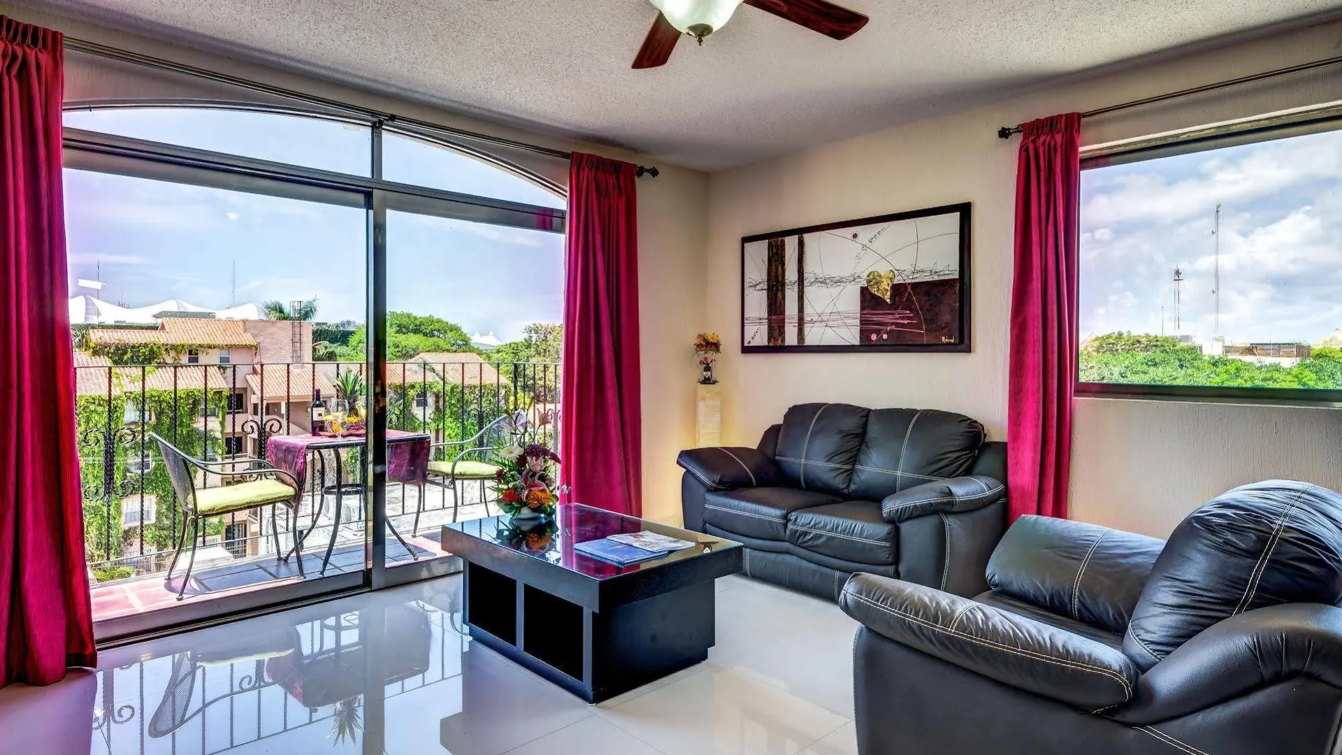 פלאייה דל כרמן Suites Corazon