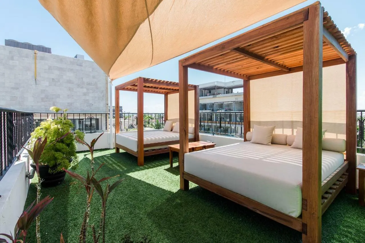 פלאייה דל כרמן Suites Corazon 3*, פלאייה דל כרמן